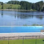 I Egen Bolig Naer Togstasjonen, 30 Min Til Oslo Og Gardermoen Flyplass Pensjonat 3*